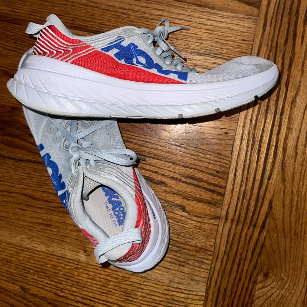 Hardly worn Hoka running shoes!